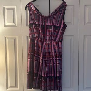 VGUC Banana Republic cowl neck fitted satin feel multicolor dress size 4